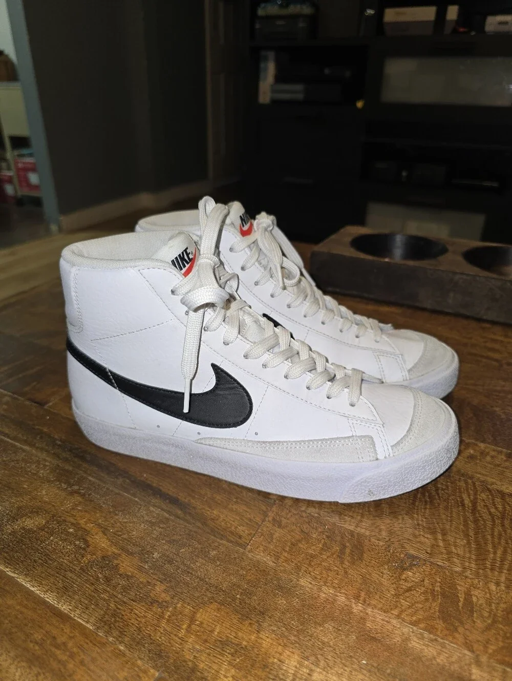 Women’s Nike Blazer Mid 77 Sz 6.5 Y